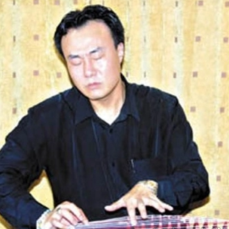 Introduction to Cai Wenfeng（guzheng）Master performer