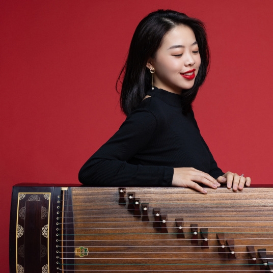 Introduction to Zhao Mojia（guzheng）Master performer
