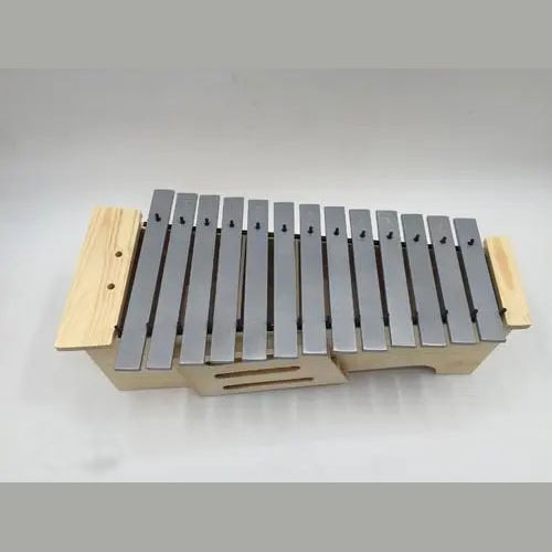 The origin of the aluminum plate piano
