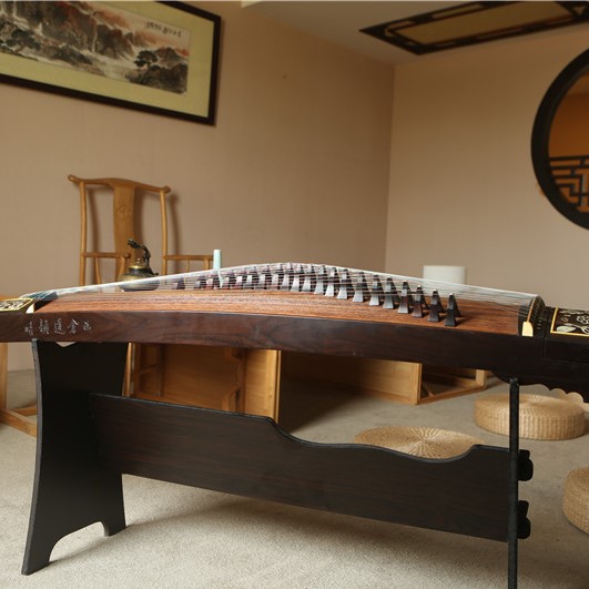 Prevent rusting of guzheng strings