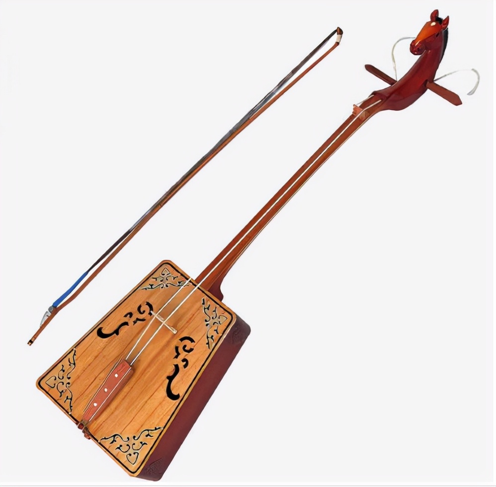 The common ethnic musical instruments in Xinjiang are the stringed instruments