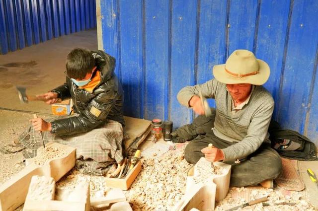 Tibet Lazdunga: The most beautiful music! The rich note played on the zha-nian