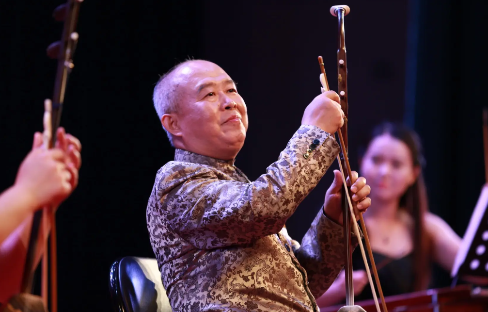 Zhao Hanyang talks about erhu skills and vibrato