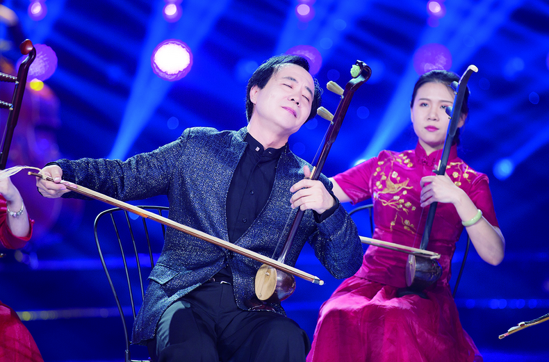 板胡重奏曲《雨飞舞》奏响民族传统乐章，助力民族音乐