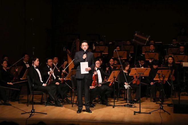 Guan Naizhong Erhu Concerto and Marco Solo Concert was successfully held in the Concert Hall of Guotu Art Center