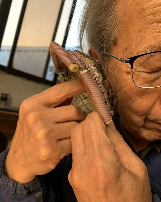 九江81岁的二胡“守艺人” 传承文化 让更多人爱上二胡
