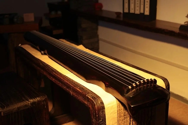 What are the common character subtractions of guqin