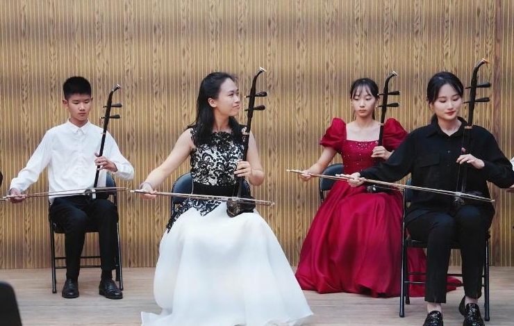 “幸福市南”文化惠民活动——弓弦上的中国故事