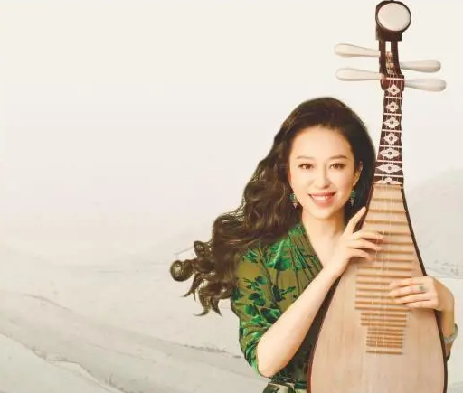 Zhao Cong, the youngest female leader, fills Chinese folk music with hope