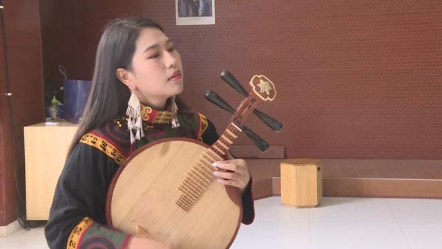 Intangible Cultural Heritage Yi Yueqin