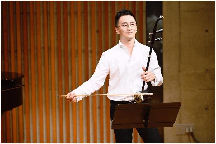 Erhu artist Mr. Zhao Lei visited Japan for communication