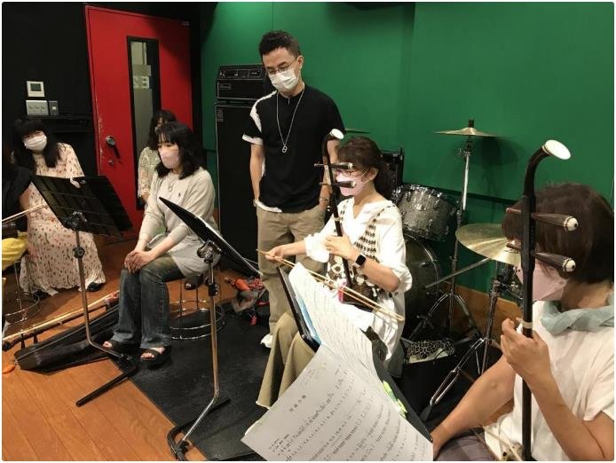 Erhu artist Mr. Zhao Lei visited Japan for communication