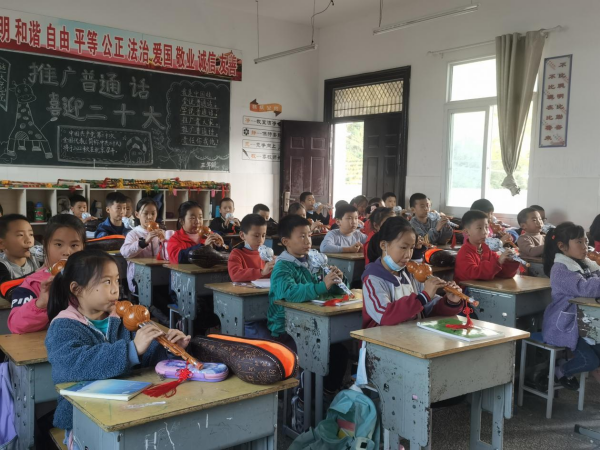 Colorful after-school services in Youfangdian Township to promote the essence of national culture